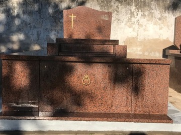 Monuments funéraires